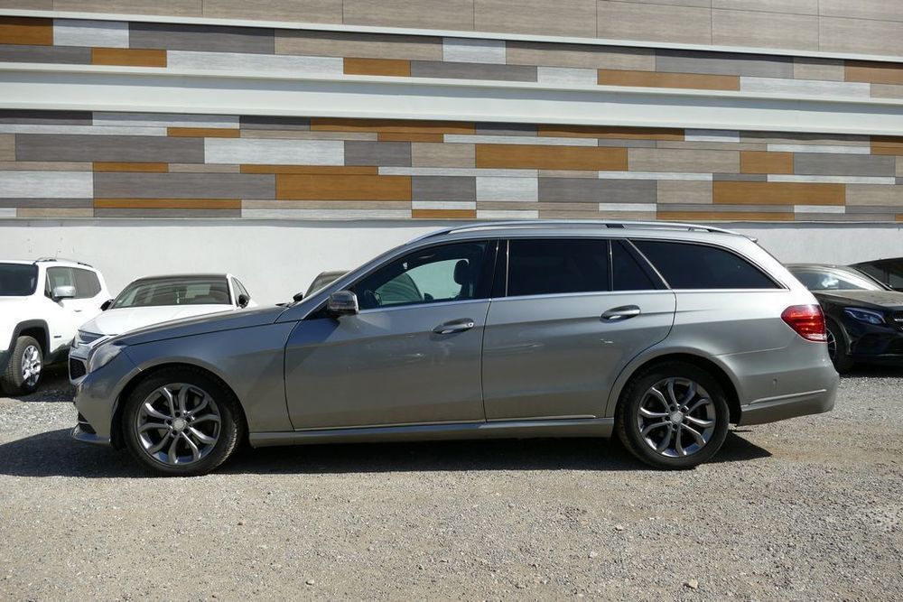 Classe E Break 300 BlueTEC HYBRID A 2013 occasion 13600 La Ciotat
