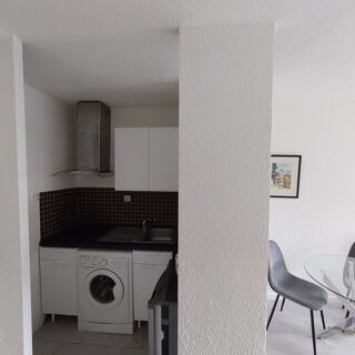  Appartement � louer 1 pi�ce 29 m� Aix-en-provence