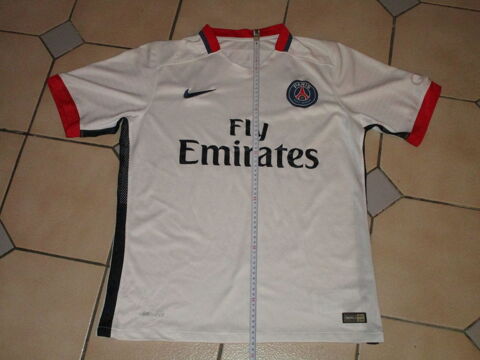 VIEUX MAILLOT FOOTBALL P.S.G  PARIS SAINT GERMAIN 40 Villepinte (93)