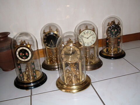 PENDULES (montres 400jours laiton � clef) 1960 69 Marckolsheim (67)