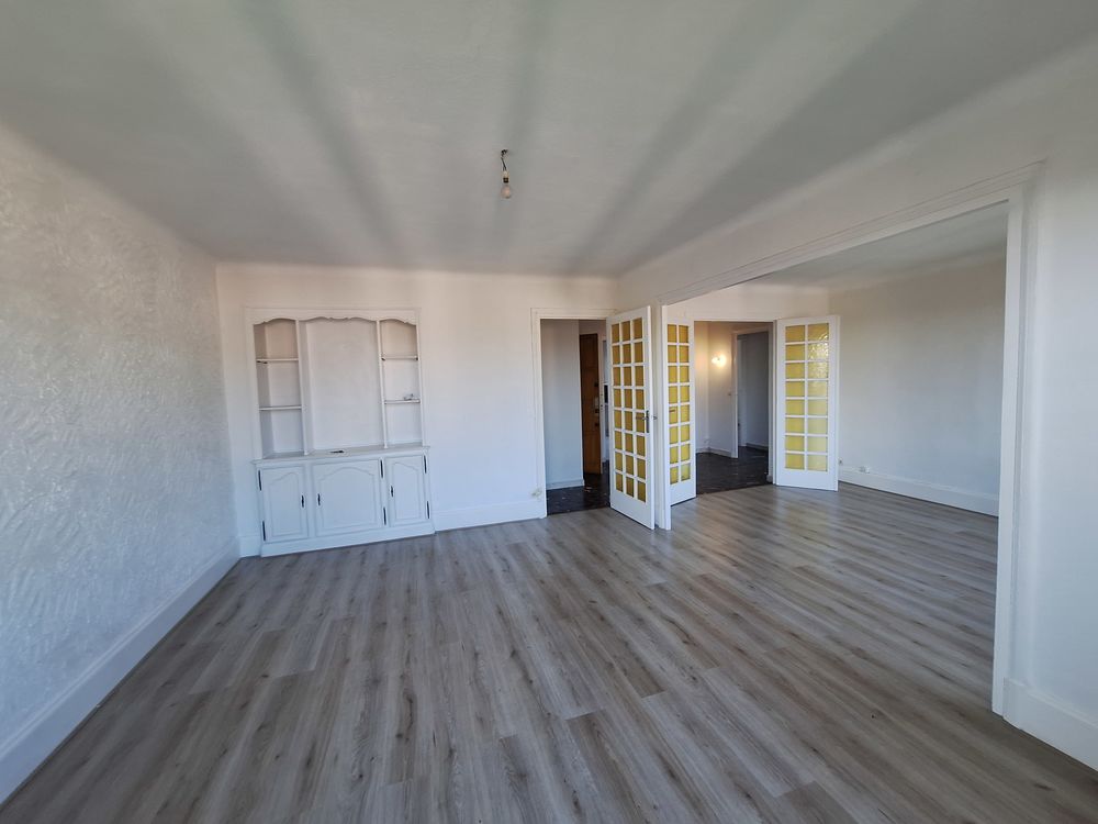 Appartement 4 pièces 92 m² · à Saint-Chamond · 92 m² · 133 000 €
