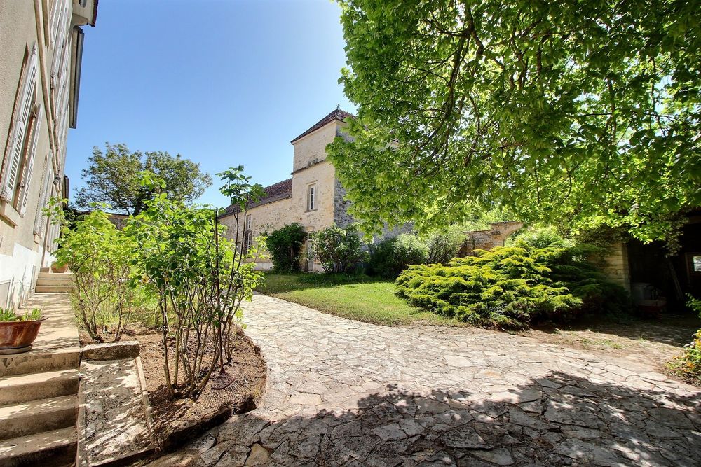 Vente Maison Splendide propri�t� avec d�pendances sur 6962 m� Chesley