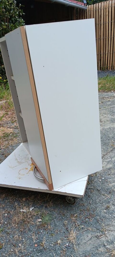Meuble haut, angle 30 Soulac-sur-Mer (33)