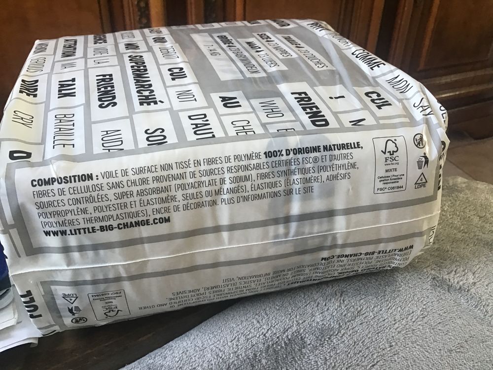 Couches b&eacute;b&eacute; taille 4 Puériculture
