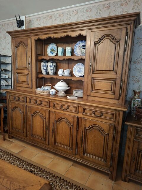 Buffet vaisselier double en chêne massif Évry (91)