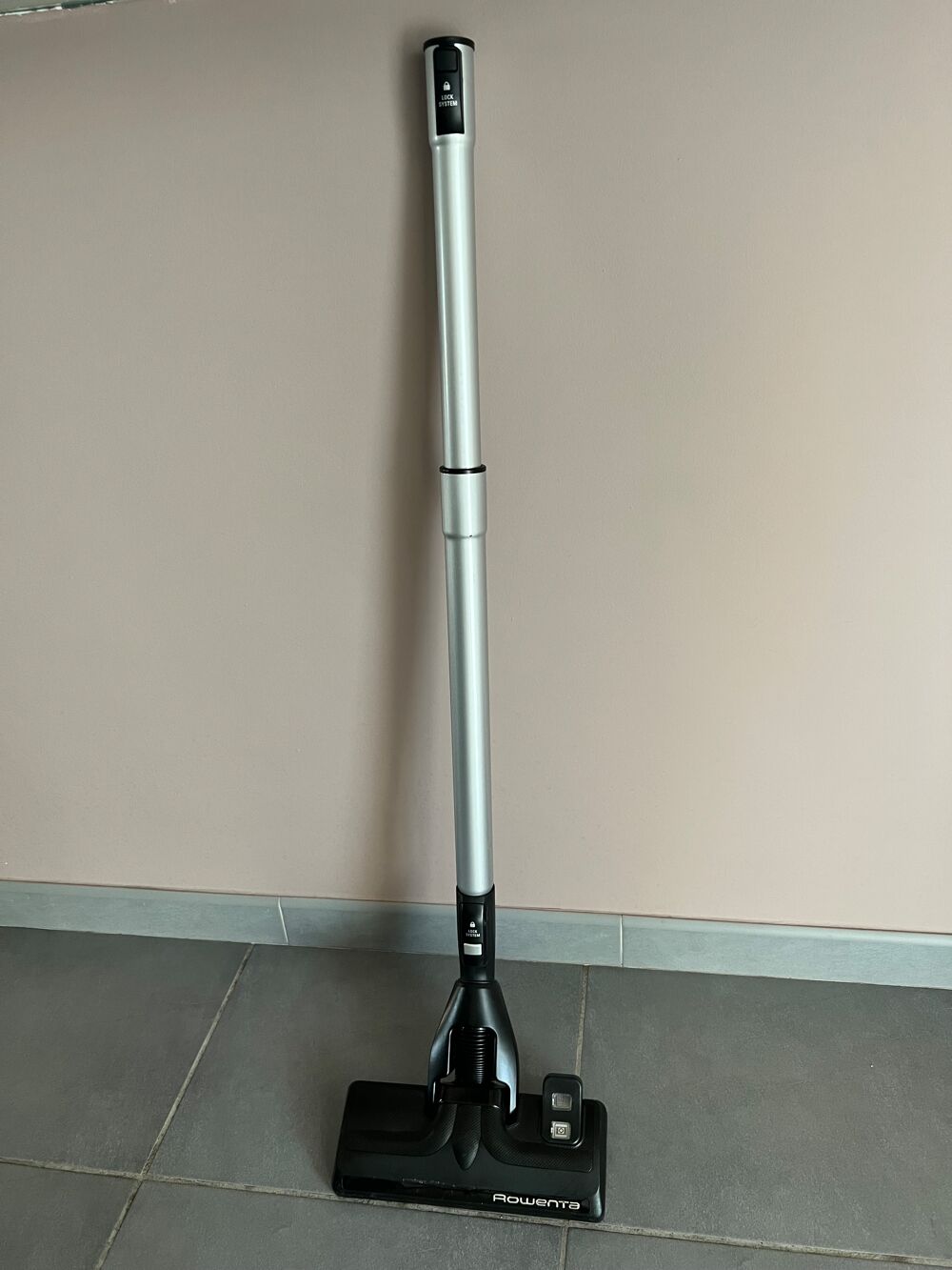 Aspirateur tra&icirc;neau Roventa sans sac X-Trem Power Electrom�nager