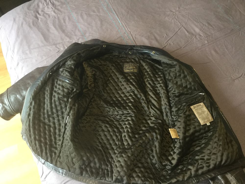 Blouson redsking en cuir
Vêtements