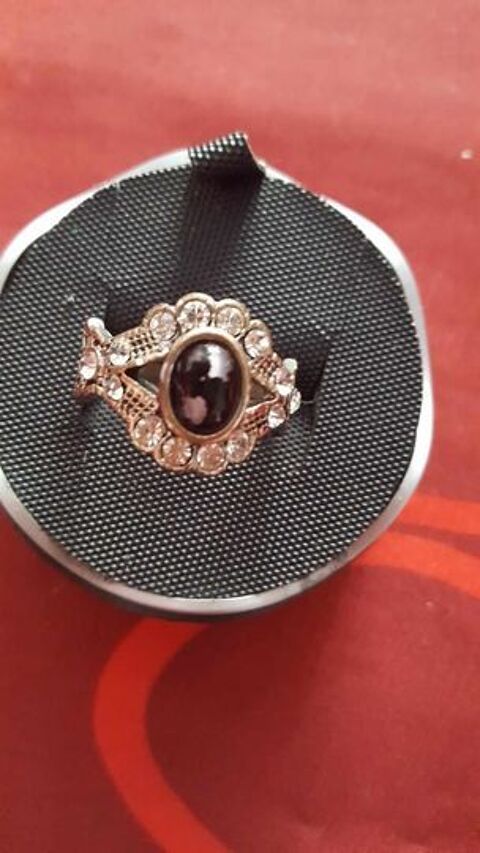  Belle bague vintage stress pierre artisanale T 56-58 N 131 10 Beaune (21)
