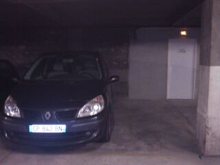 Parking / Garage à louer 13 m²