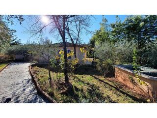  Maison  vendre 15 + pices 359 m