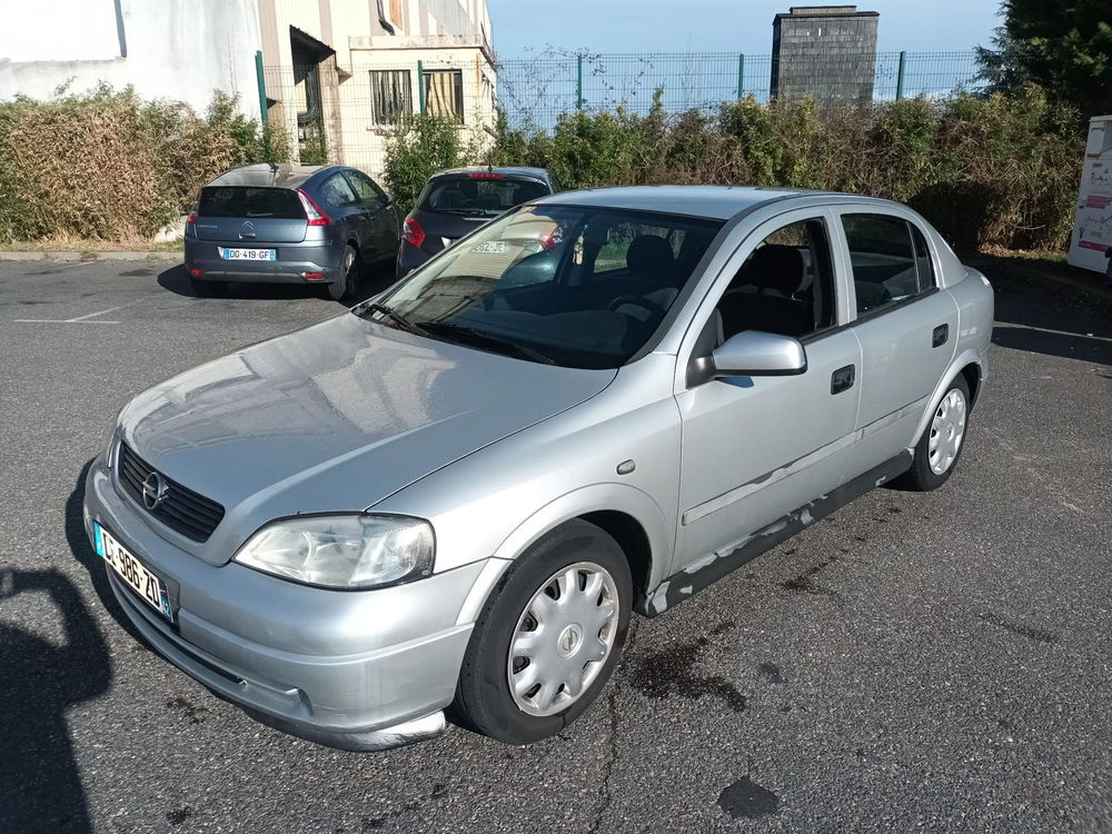 Astra 1.6i 2000 occasion 42240 Unieux