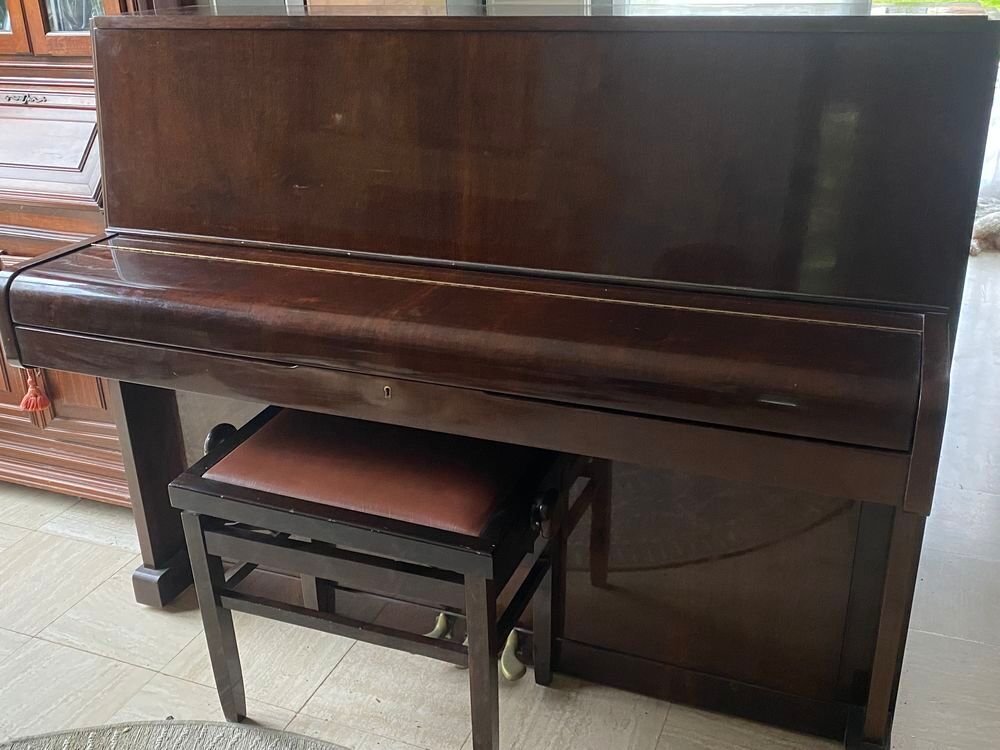 Piano droit Fritz Dobbert Instruments de musique