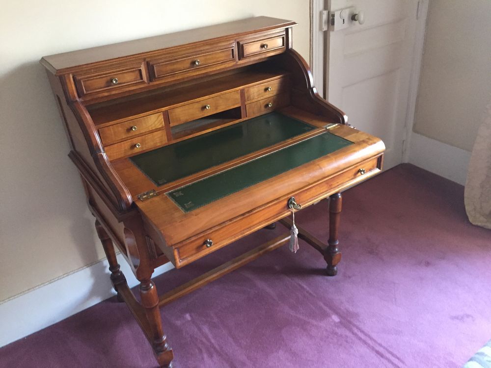 Secr&eacute;taire style Louis 13 Meubles