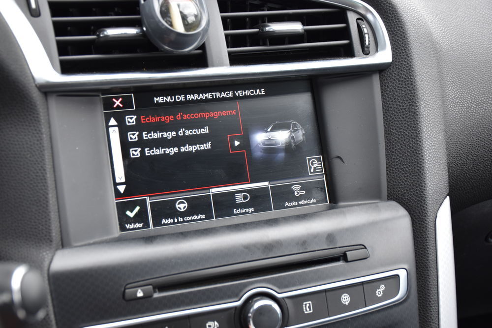 DS4 BlueHDi 150 S&S BVM6 Sport Chic 2015 occasion 56300 Pontivy