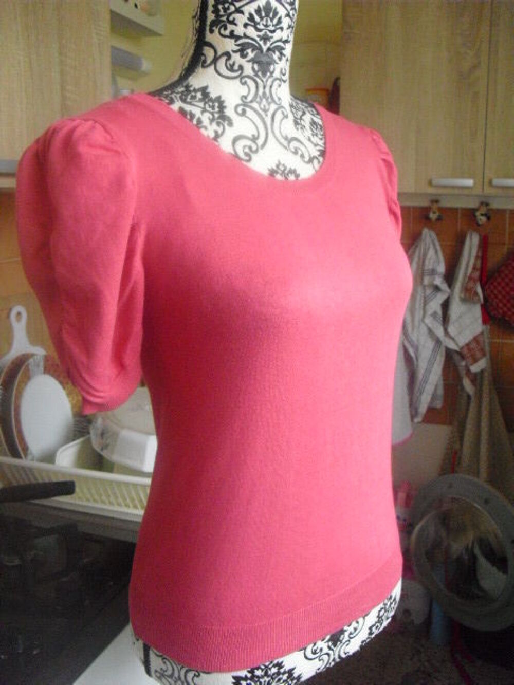 PULL maille fine rose framboise a noeud NEUF ETAM TAILLE 36 Vêtements