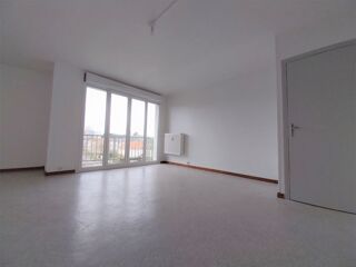  Appartement  louer 4 pices 82 m