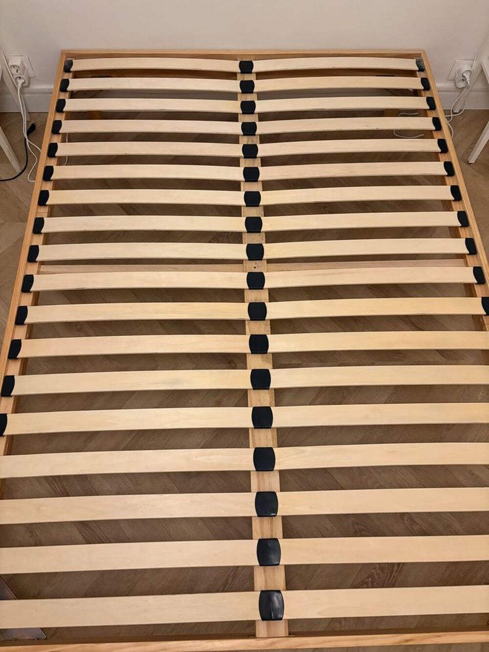 Lit sommier + matelas Meubles