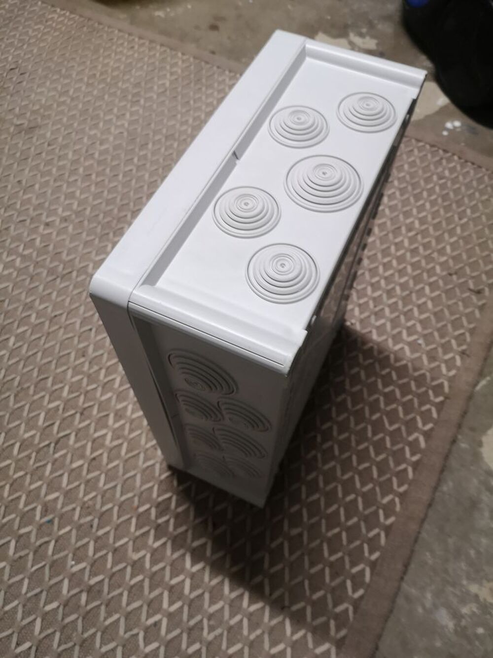 Bo&icirc;te de d&eacute;rivation Bricolage