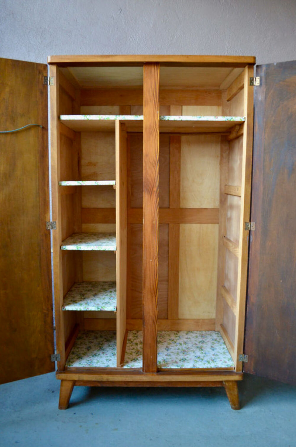 Armoire ancienne vintage scandinave Meubles