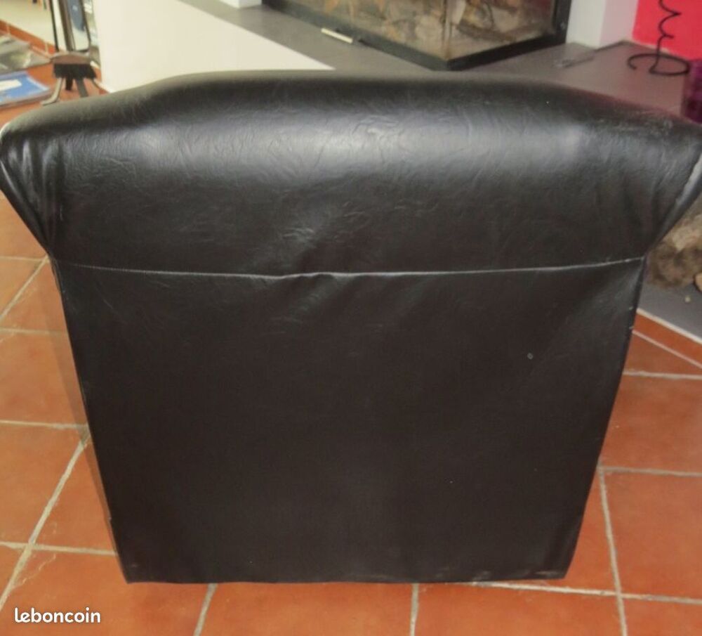 FAUTEUIL PARFAIT ETAT. Meubles