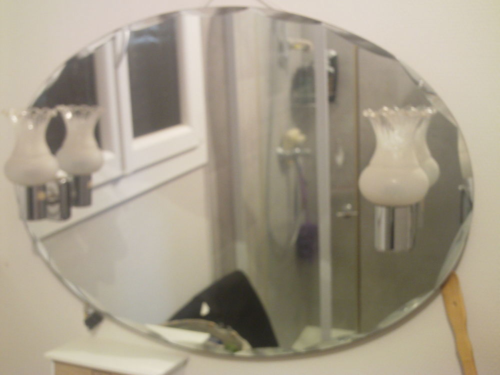 Beau grand miroir cisel&eacute; ovale N&deg; 1123 Dcoration