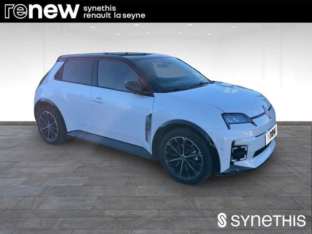 R5 Renault 5 E-Tech Electrique 150 ch autonomie confort Iconic 2025 occasion 83500 La Seyne-sur-Mer