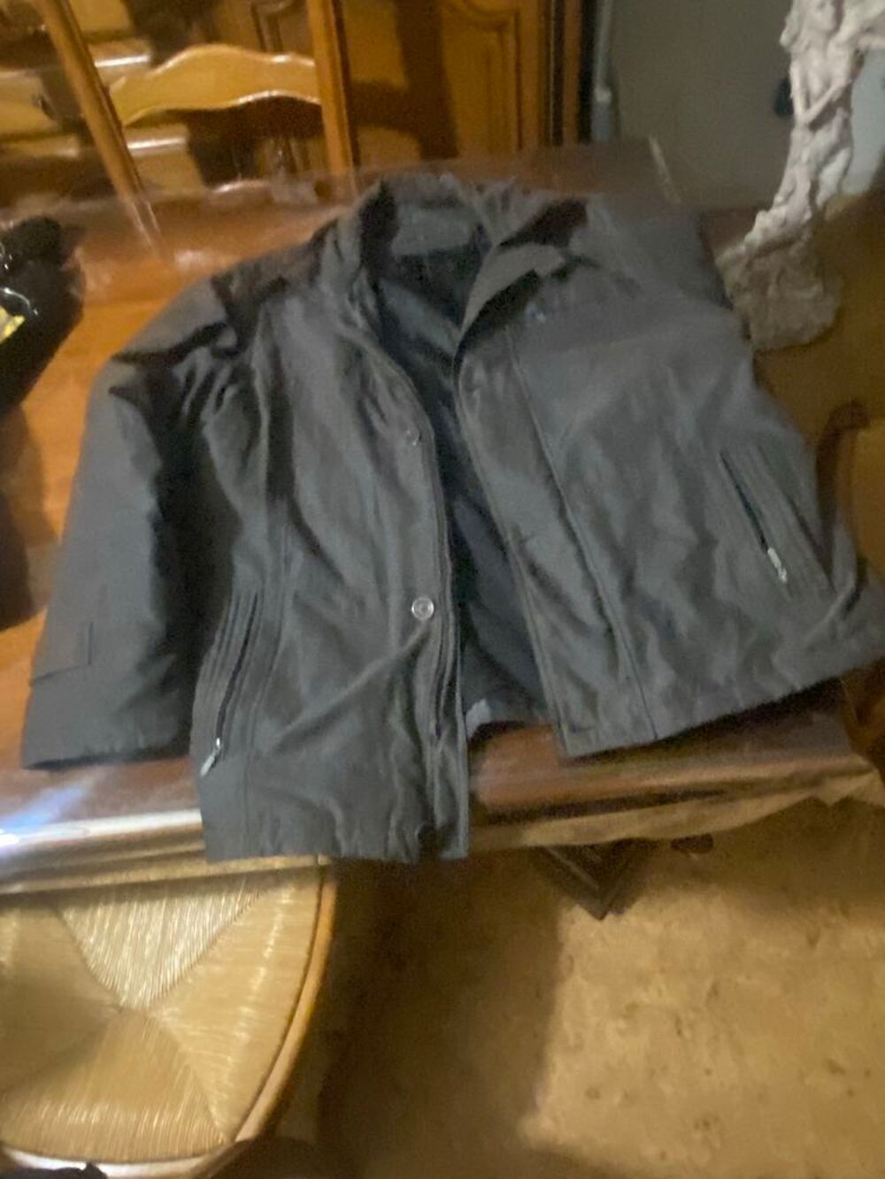 Manteau taille 52 marque Accent Grave tr&egrave;s bon &eacute;tat Vêtements