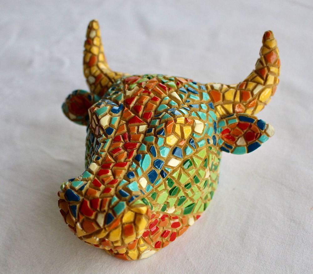 T&Ecirc;TE de "TORO " Décoration