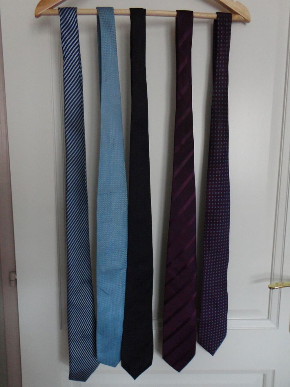 CRAVATTE en soie et polyester de marque Vêtements