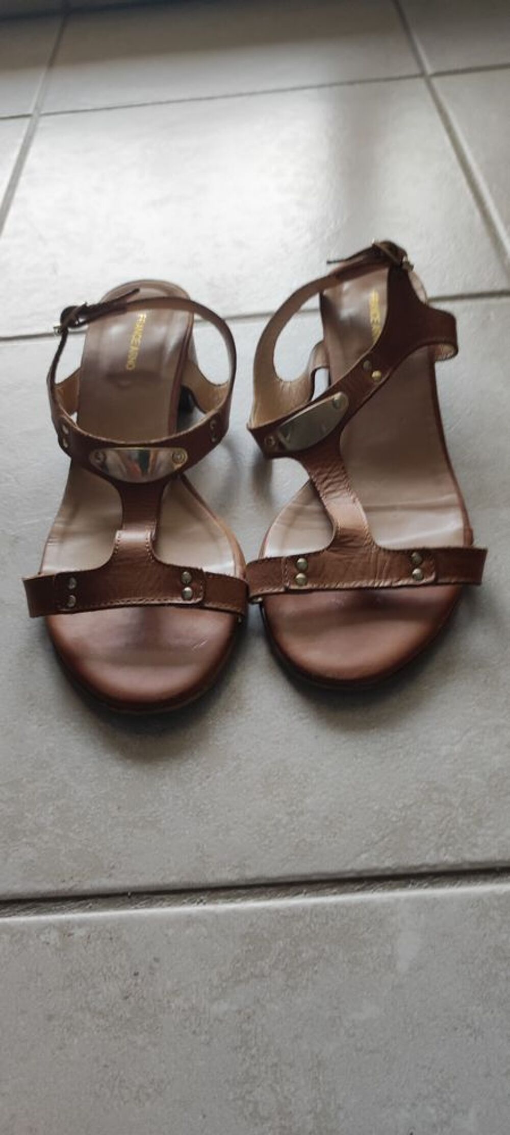 Chaussures . Chaussures