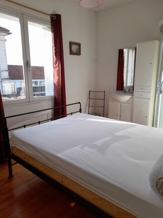  Appartement à louer 4 pièces 60 m² Meschers-sur-gironde