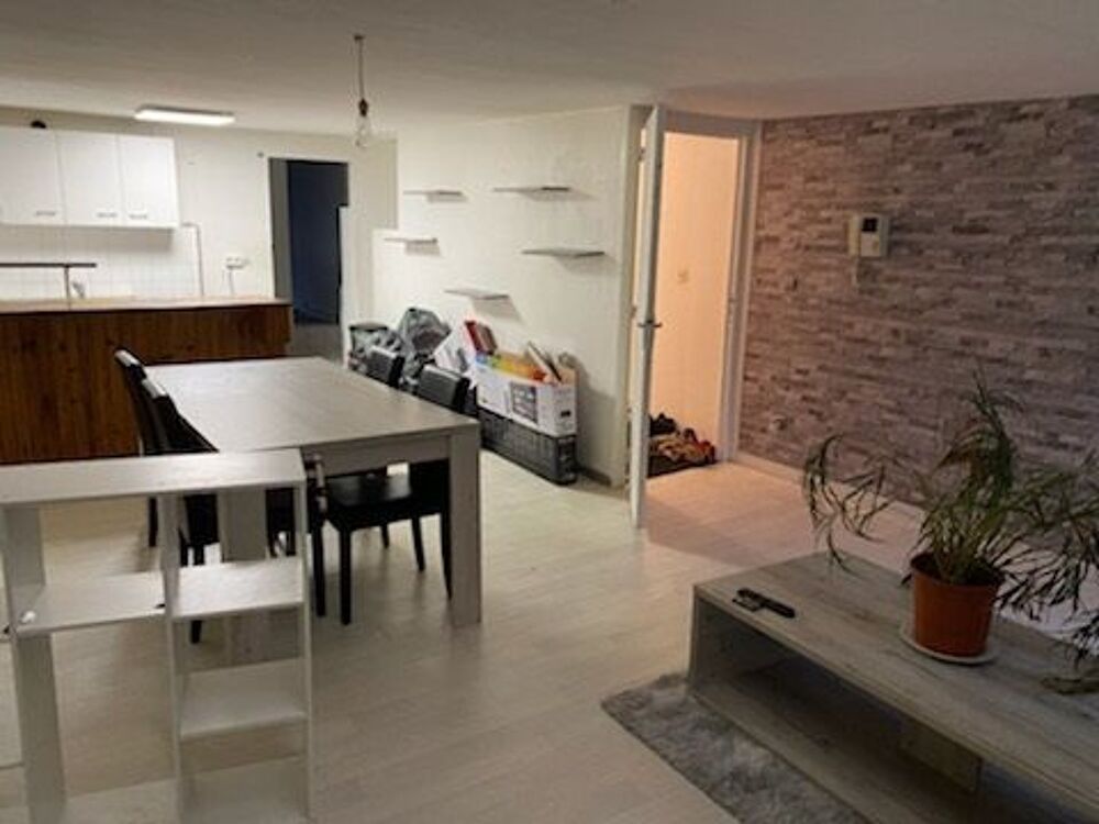 Location Appartement T 3 situé au 1 er étage et T 2 situé au rez de chaussée Nieppe