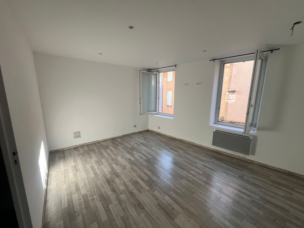 Location Appartement T3 de charme 75 m² climatisé, avec jardin de 180 m² et calme Gardanne