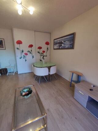  Appartement à louer 2 pièces 48 m²
