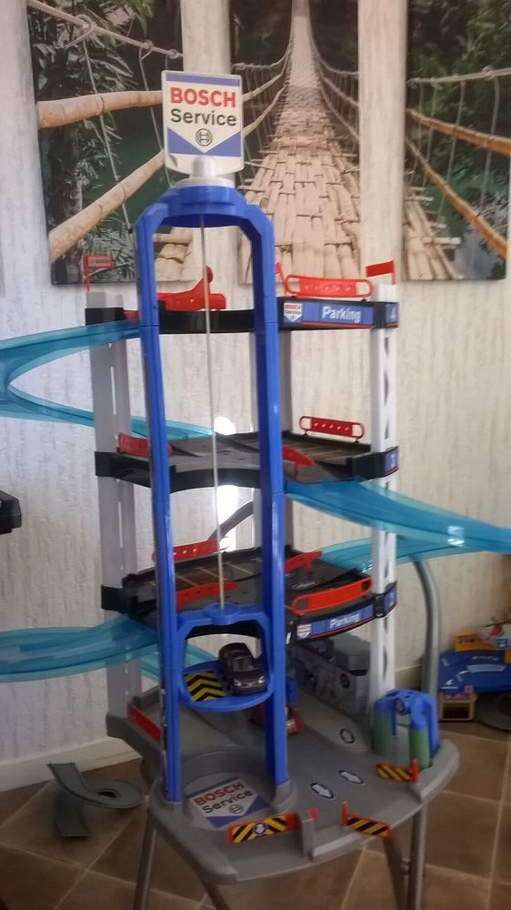 Lot de petites voitures + tapis + le Garage Jeux / jouets