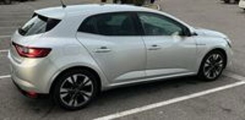 Megane IV M&eacute;gane IV Berline Blue dCi 115 EDC Intens 2019 occasion 28240 La Loupe