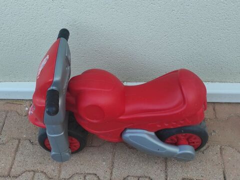 Moto porteur enfant Feber - Disney Cars (Flash McQueen) Anse (69)