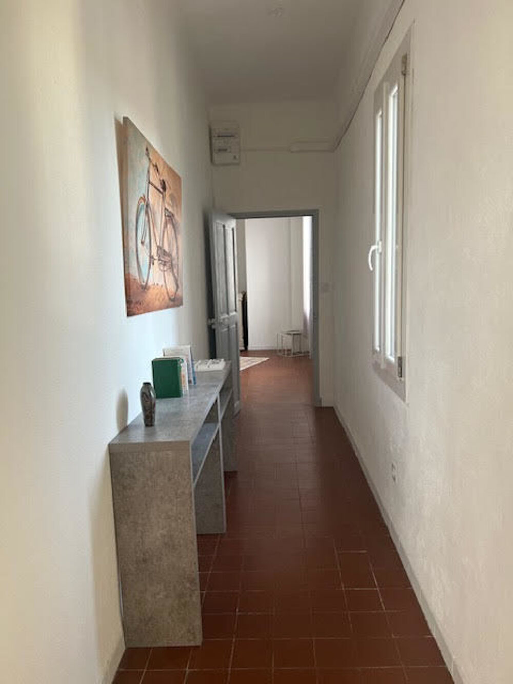 Location Appartement 3 pièces meublé rénové de 77 m² proche commodités Carpentras