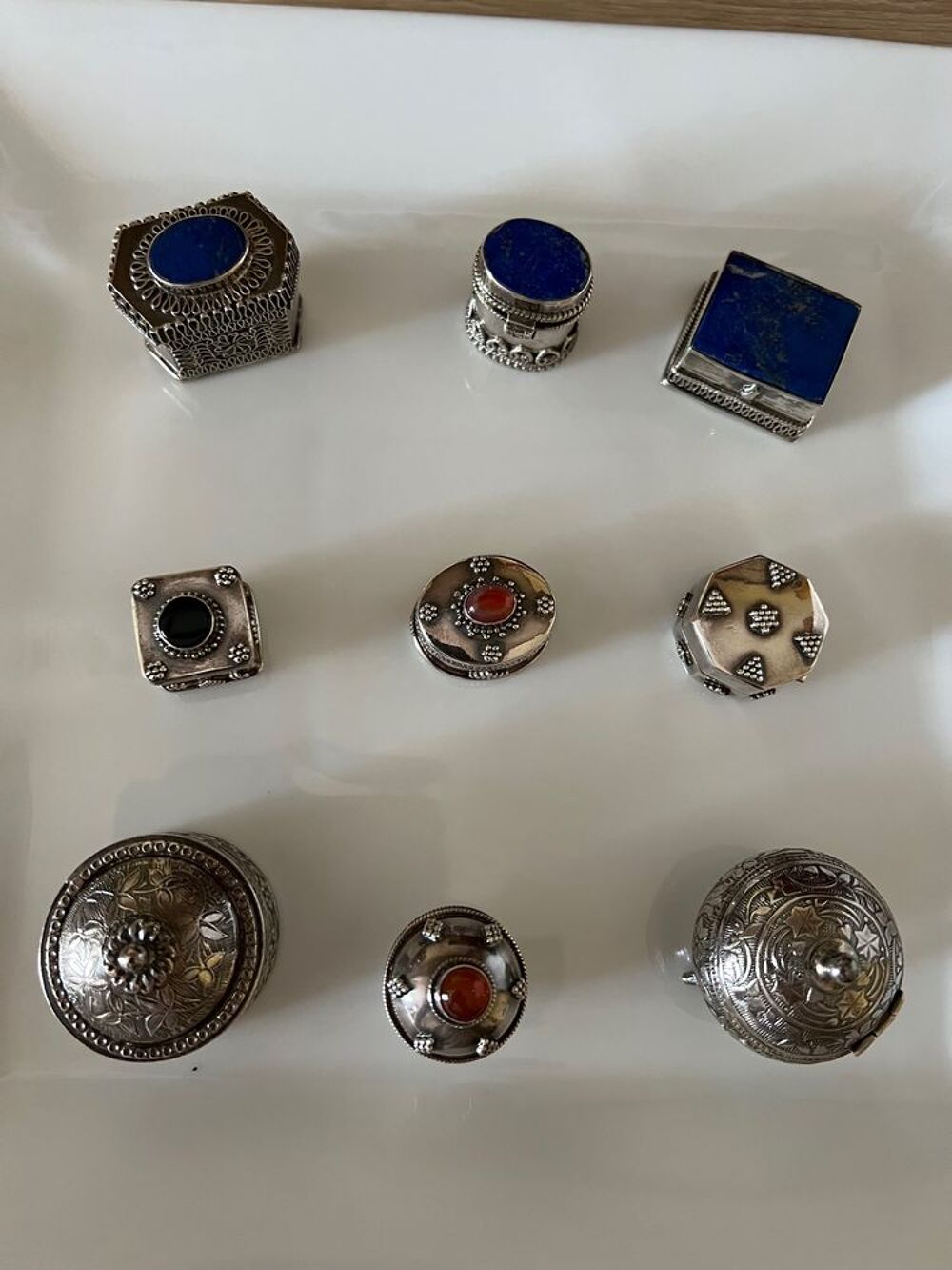 Lot de 7 petites boites &agrave; pilules dont 6 en argent 925 Bijoux et montres