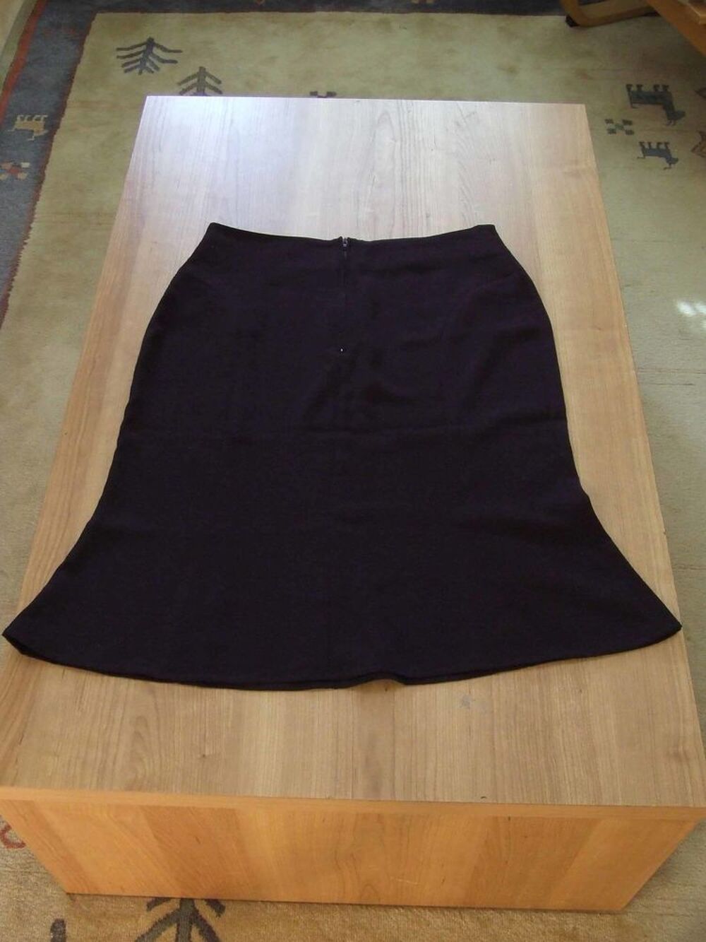 Jupe midi. CAMA&Iuml;EU. Lie de vin. T. 42. TBE Vêtements
