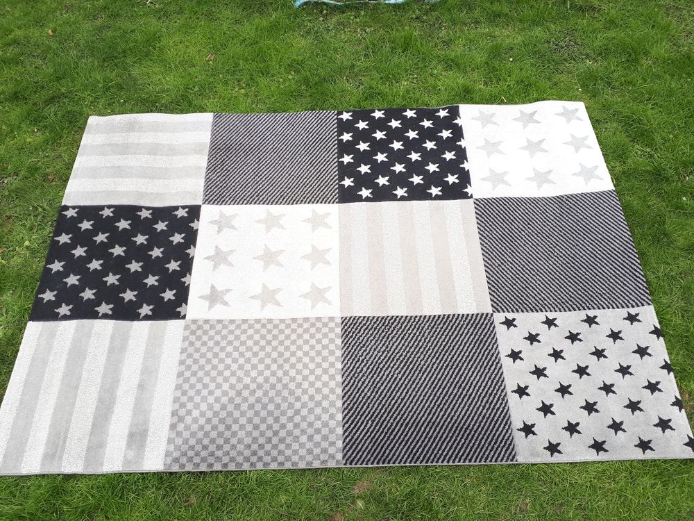 Tapis avec &eacute;toiles Décoration
