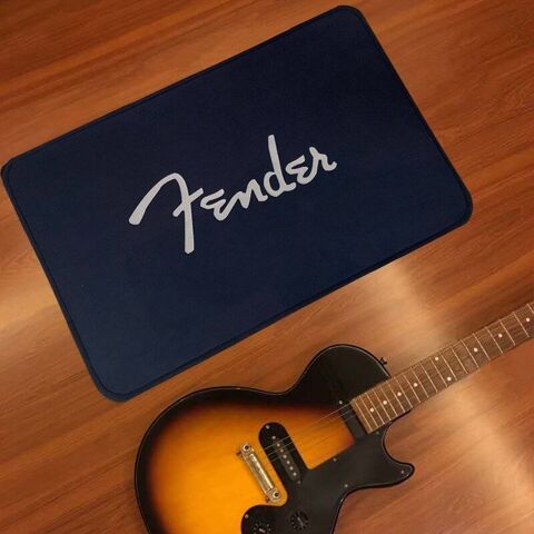 Fender, Tapis de sol imprimé, lavable, 45 x 70 cm
22 Entre-deux-Guiers (38)