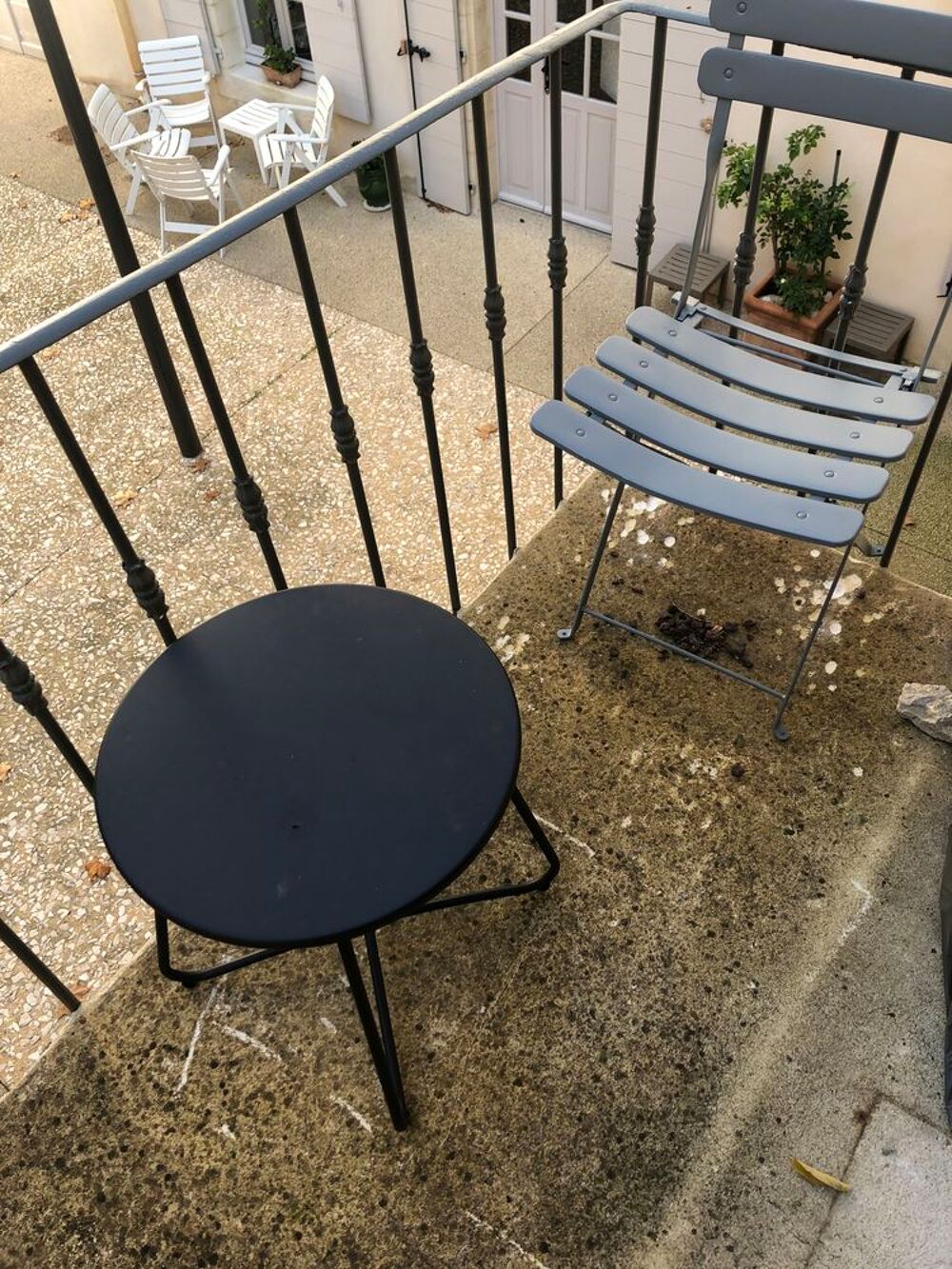 Table et chaises balcon Meubles