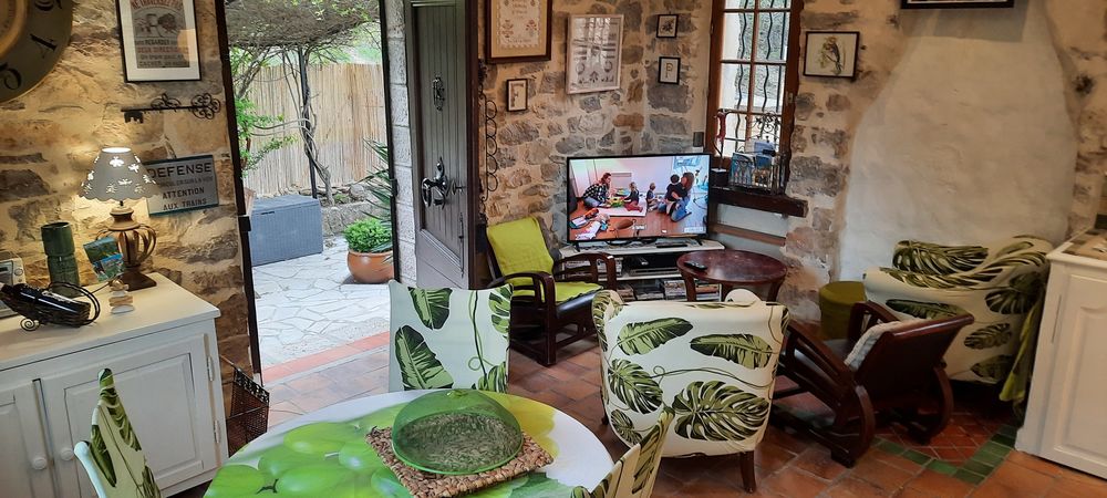   Maison du train avec grande piscine Provence-Alpes-C�te d'Azur, Lorgues (83510)