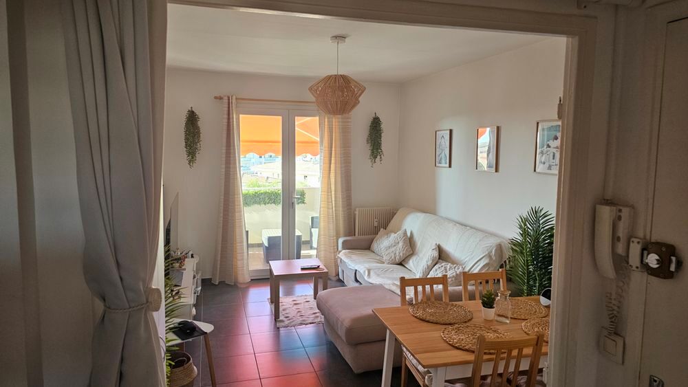 Vente Appartement 3 pièces 51 m² vue mer Cros-de-cagnes? Avant Dernier étage Cros de cagnes