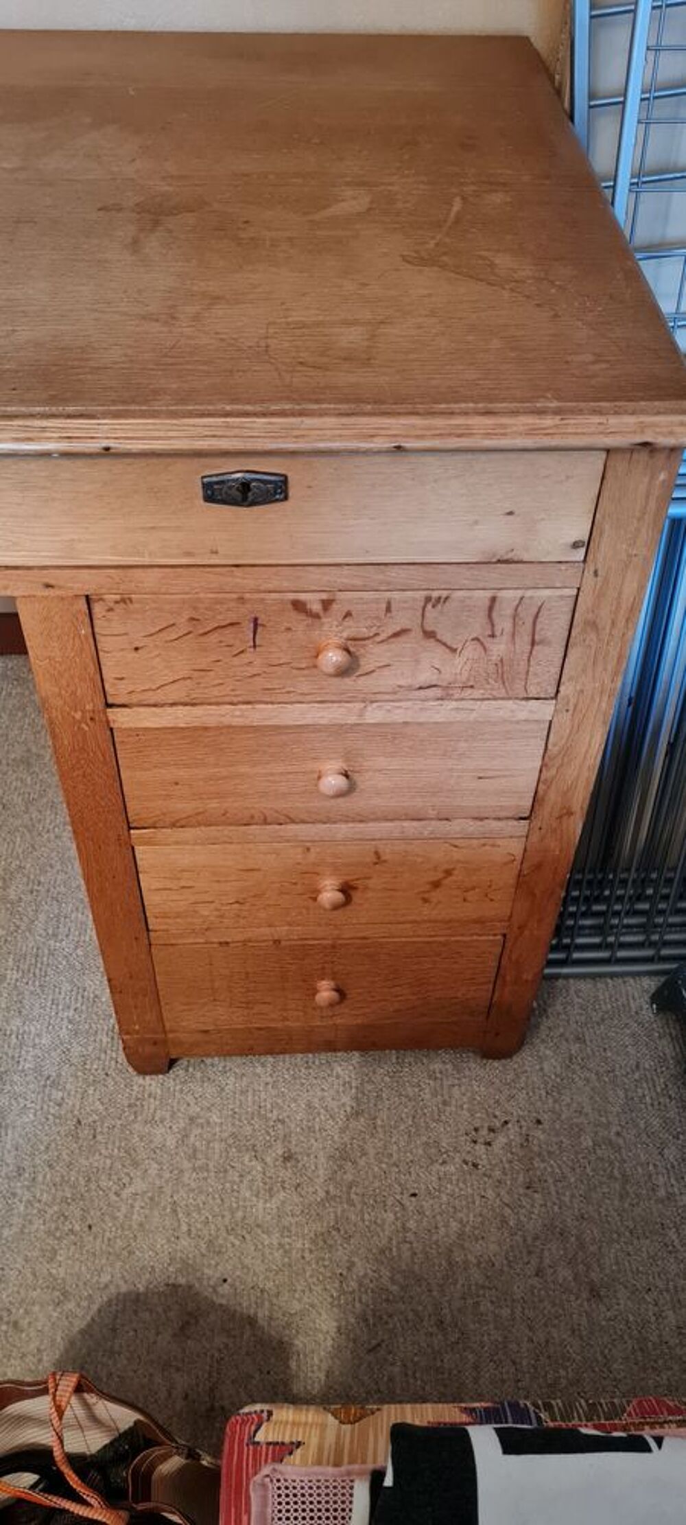 Bureau en ch&ecirc;ne massif Meubles