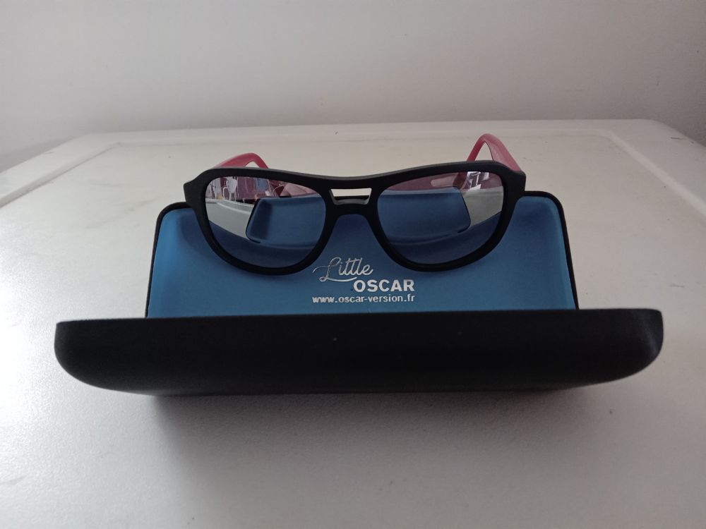 Lunettes Enfants Marque " Little Oscar " Puériculture