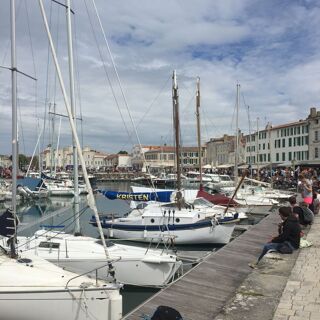  Appartement  vendre 4 pices 67 m La rochelle