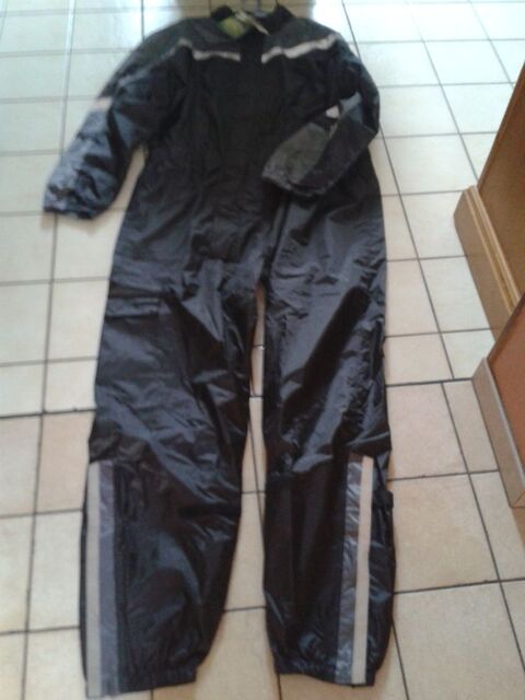 COMBINAISON PLUIS POUR MOTO OU AUTRE. 15 Fr�vent (62)