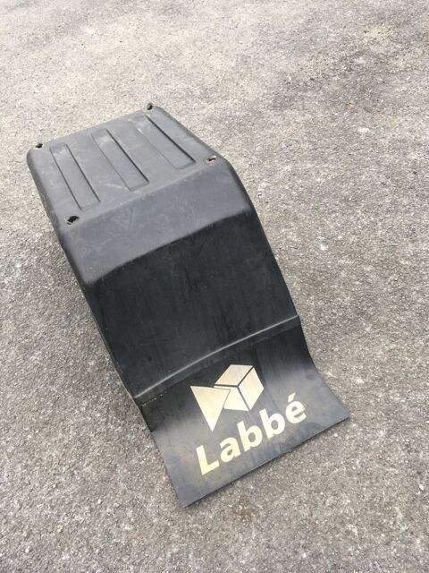 Garde boue Labb� (RT)
45 Castres (81)